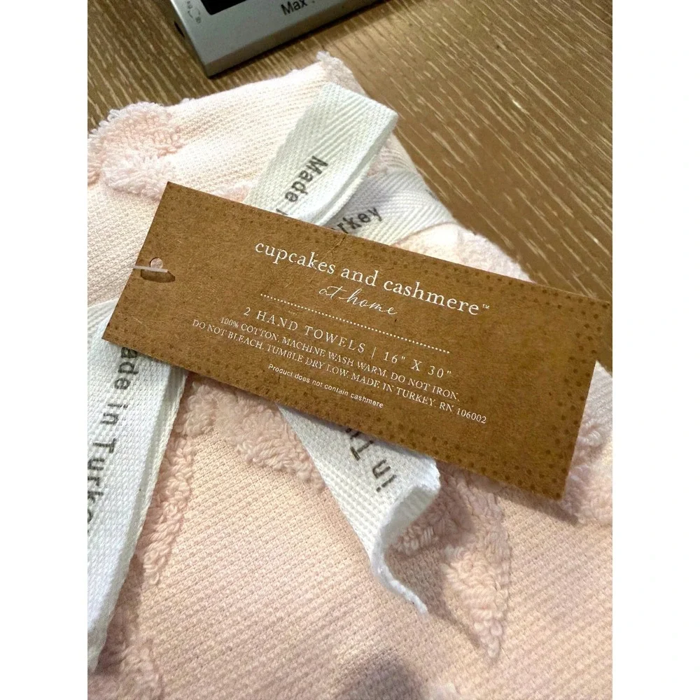 Cupcakes and Cashmere 2pc Hand Towels Pink Raised Bow Floral 100% Cotton Fringe